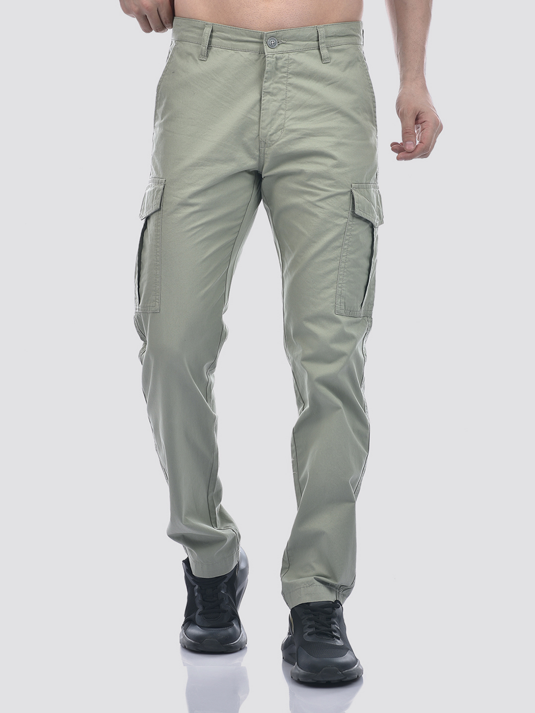 Numero Uno Men Solid Light Green Pant